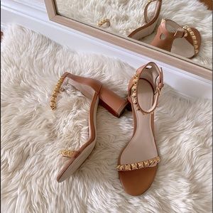 Stuart Weitzman Nearlynude sandals